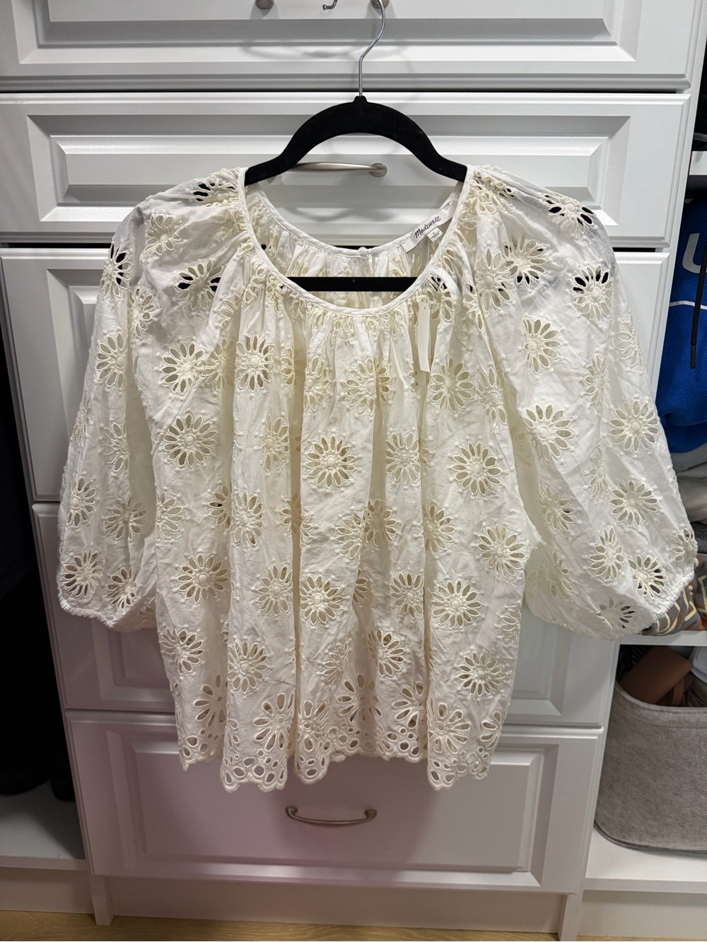 Madewell Embroidered Shirred Puff Sleeve Top - Large - Picture 4 of 6